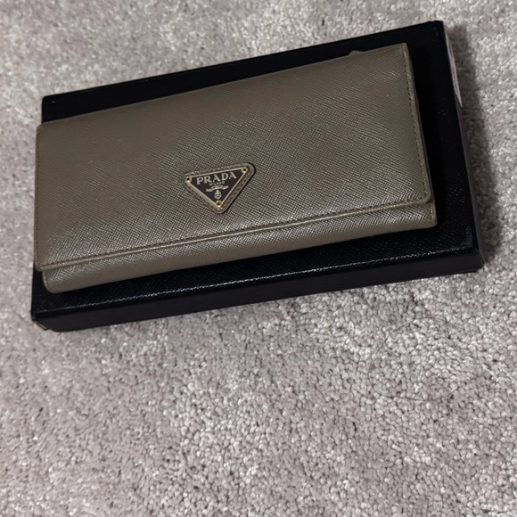 Prada Handbags - Prada Gray Saffiano Wallet